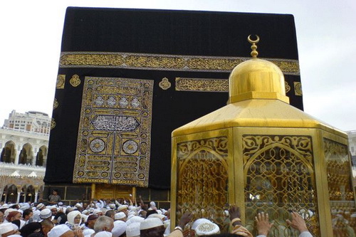 اعزام بیش از ۲۰۰۰ زائر همدانی در قالب ۱۵ کاروان به حج تمتع ۱۴۰۵+ آدرس دفاتر