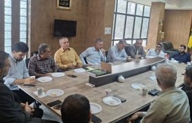 دیدار صمیمی کارگزاران زیارتی اهل سنت با مدیر حج و زیارت استان کرمانشاه