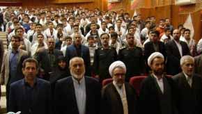 مدافع های اصلی و حقیقی انسانی ۳۶۰۰۰ هزار شهید دانش آموز هستند